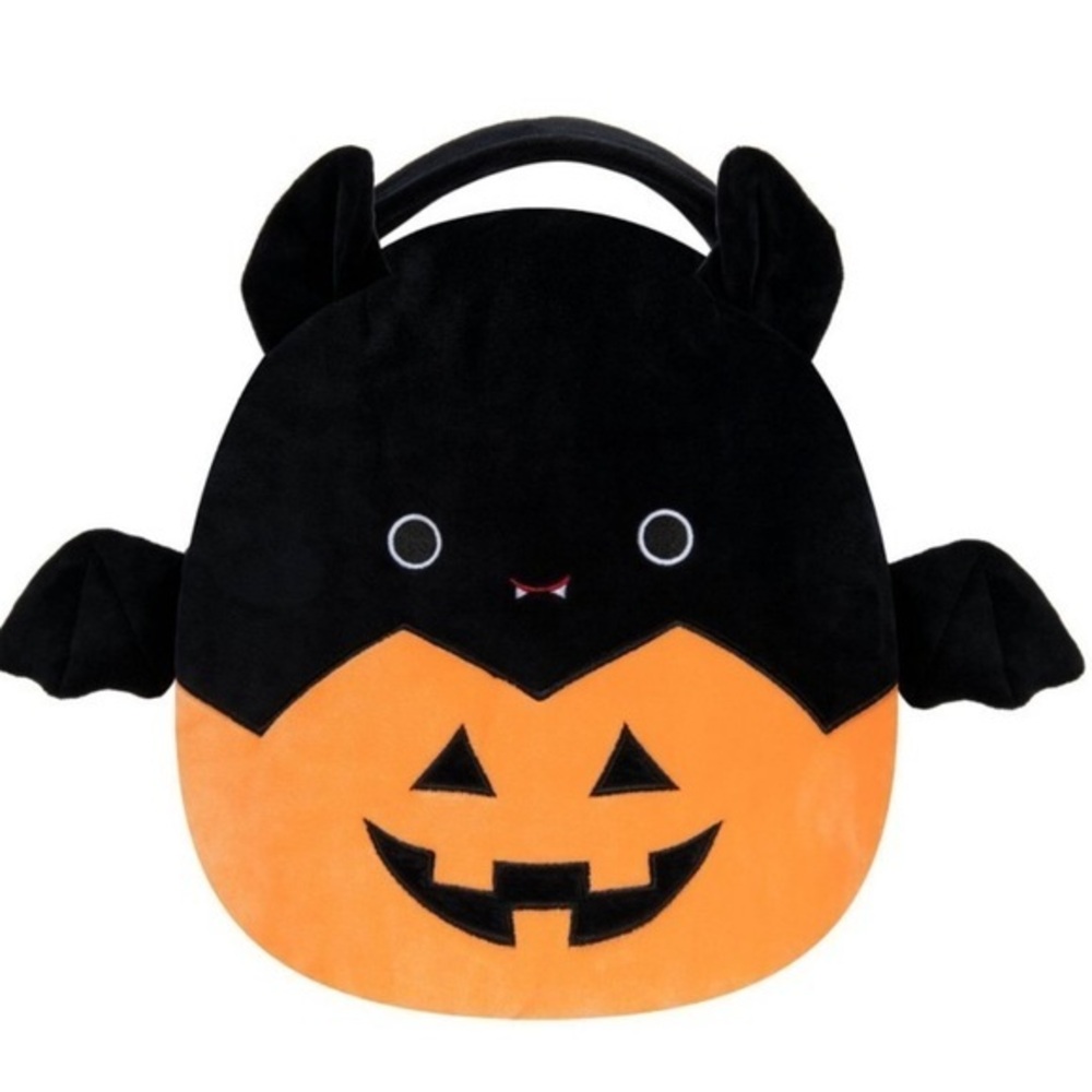 NWT Emily the bat trick or treat pail squishmallow